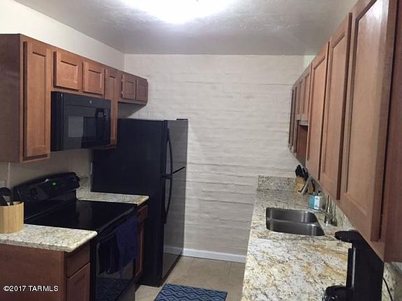 5th image of 6 W Greenock Dr APT Aa