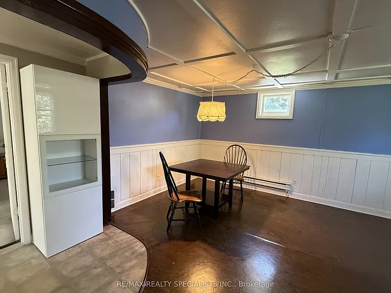1190 Clarkson Rd N — Photo 6
