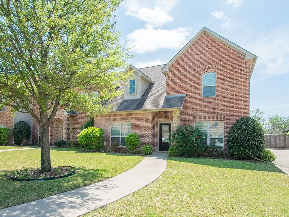 5217 Park Dr, River Oaks, TX 76114 Zillow