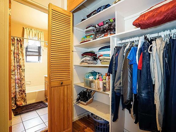 2nd image of 1271 51st St #5C
