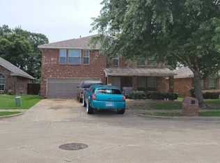 2120 Hummingbird Way, Mesquite, TX 75181