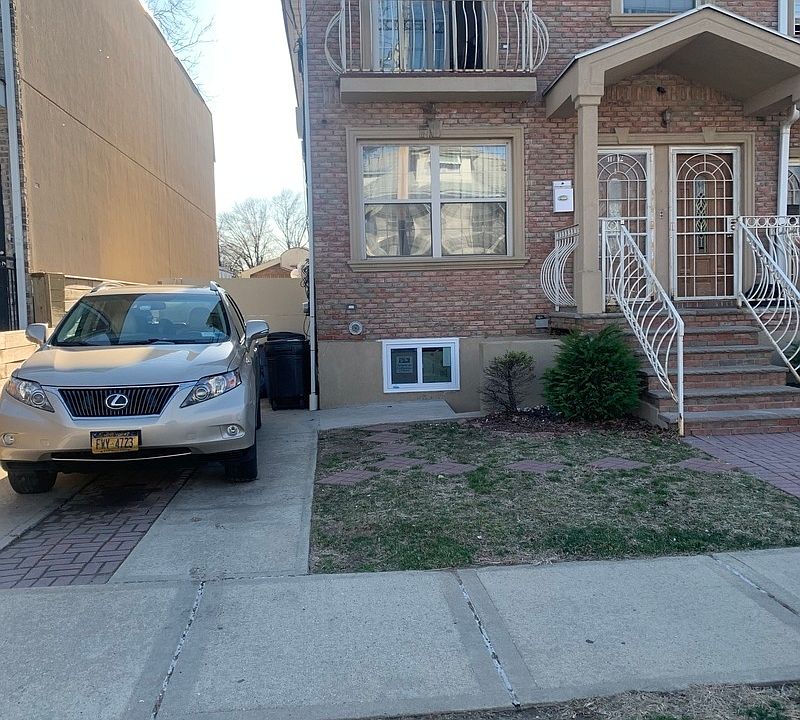 1st image of 11712 195th St