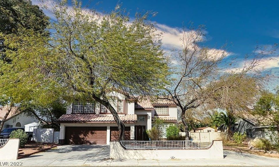 1st image of 884 E Robindale Rd