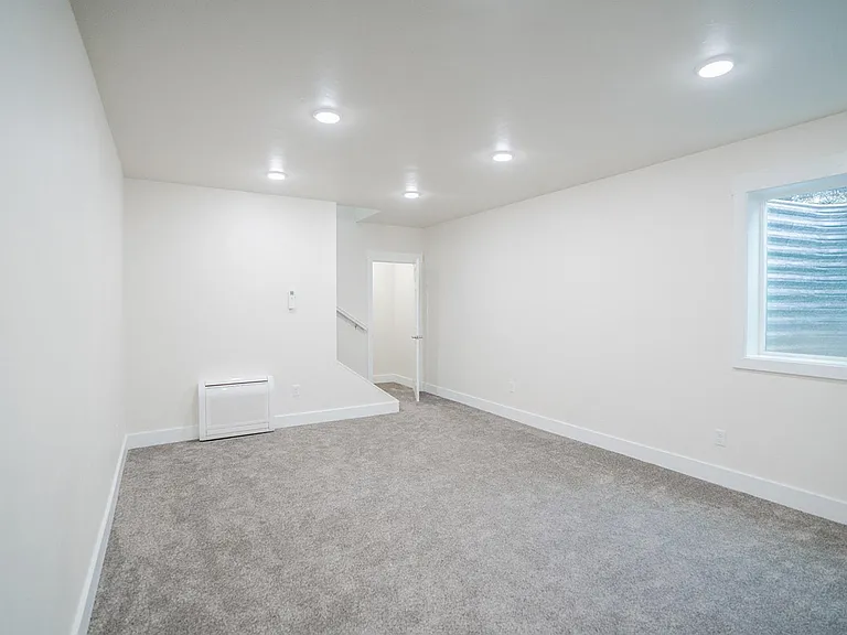 544 K St #2 — Photo 15