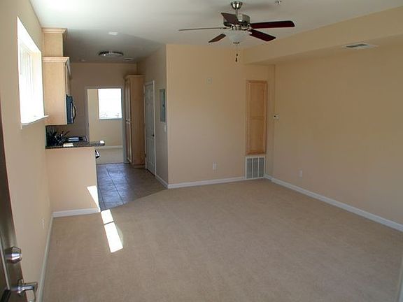 5th image of 470 Jessie Ave Unit 11