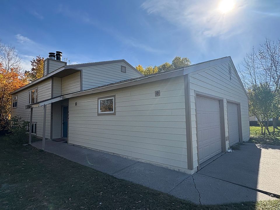 1st image of 524 N 22nd Ave