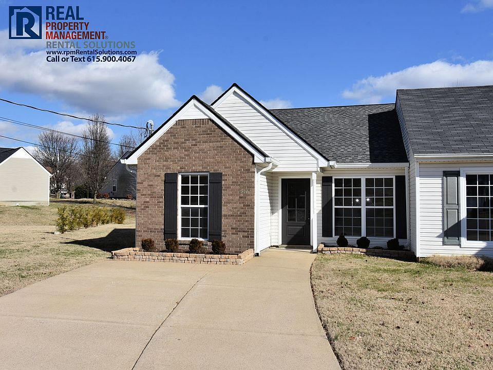 1st image of 610 Seaford Ct
