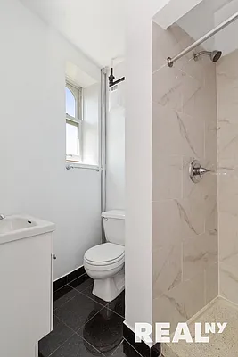 Rented by REAL New York | media 9