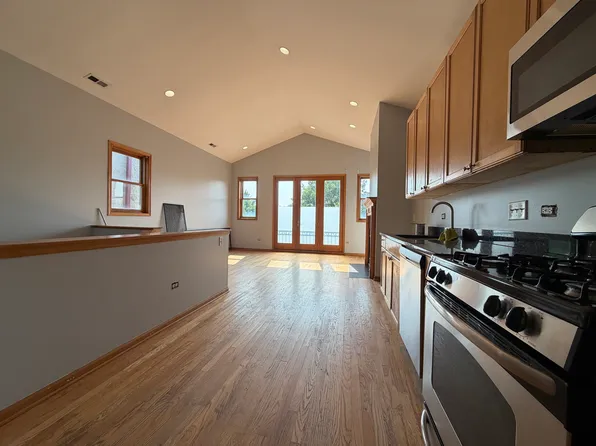 4227 S Calumet Ave #3, Chicago, IL 60653