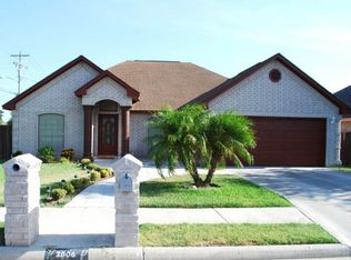 2806 Rosalinda St, Mission, TX 78572