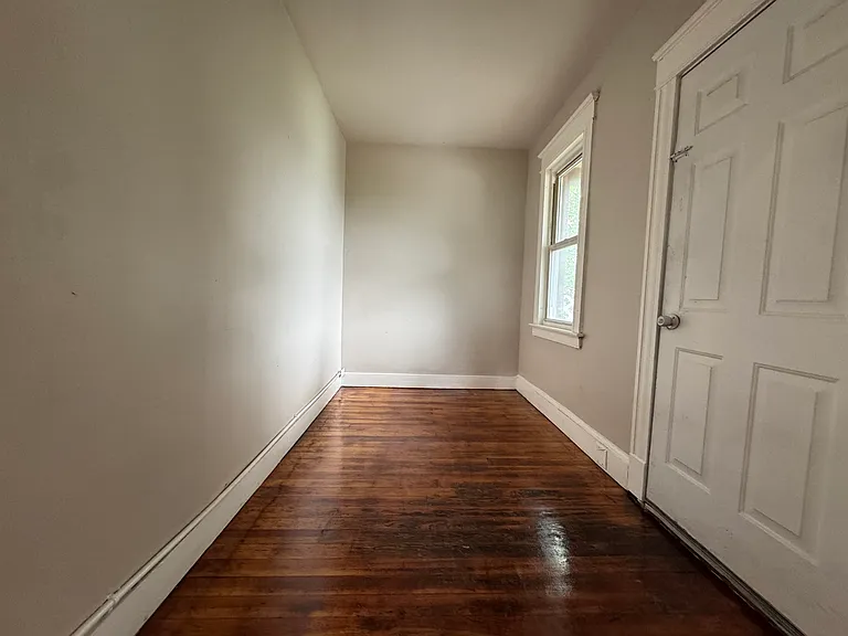 93 Easton Ave #2 — Photo 13