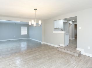 863 Plainview Dr, San Antonio, TX 78228