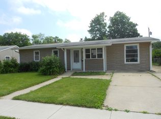 409 Laurel Ave, Romeoville, IL 60446