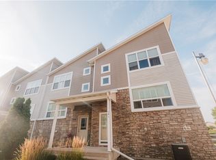 301 SE 11th St UNIT 501, Grimes, IA 50111