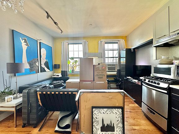 5th image of 222 Bushwick Ave #3B