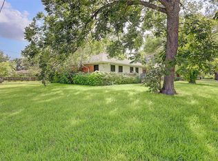 4701 Kingfisher Dr, Houston, TX 77035