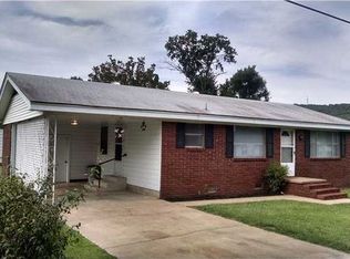 105 Cloos Circle Dr, Ozark, AR 72949