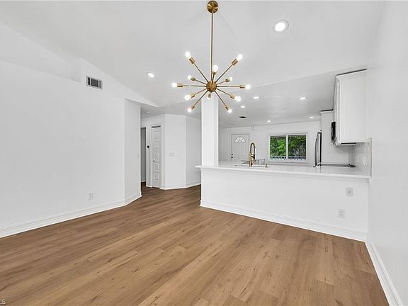 3rd image of 388 Belina DR #1106