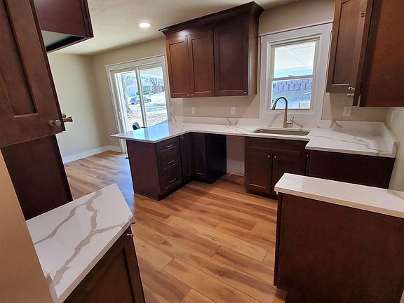 5th image of 4241 Briarpark Dr