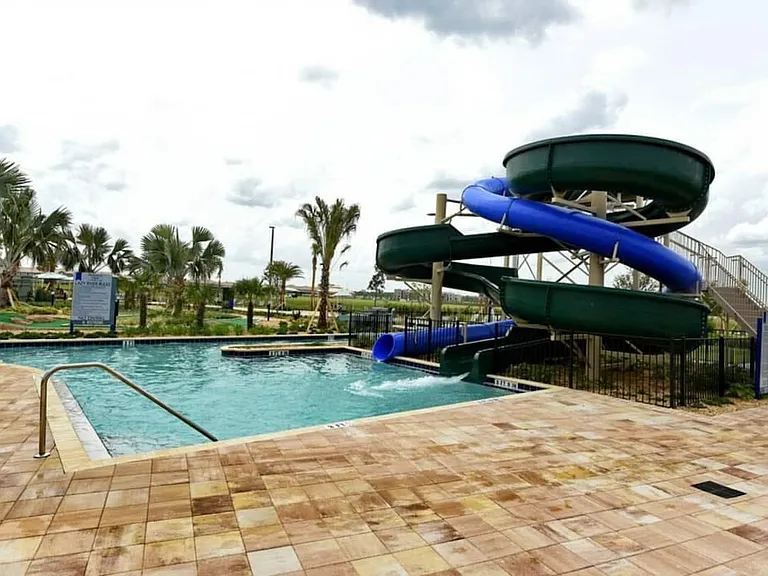 3120 Paradox Cir #4-ID1603843P — Photo 35