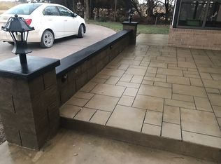 4805 S Broadacres Rd, Hutchinson, KS 67501