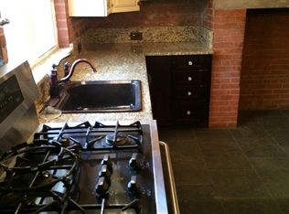 135 Wayne St, Jersey City, NJ 07302