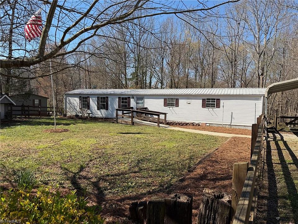 1st image of 2050 Pondarosa Dr