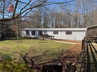 2050 Pondarosa Dr, Kernersville, NC 27284