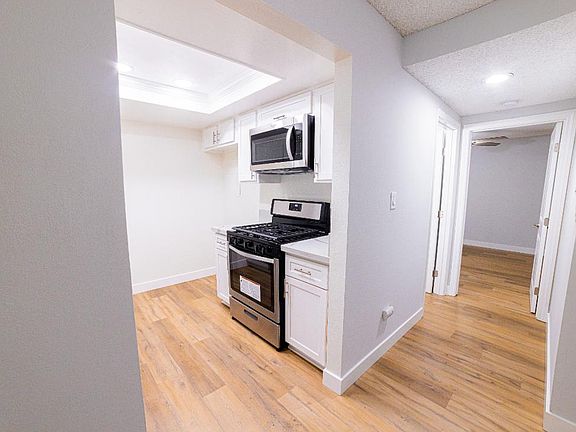 3rd image of 129 S Olive St APT 7
