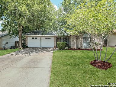 7547 Meadow Lawn St San Antonio Tx 78251 Zillow