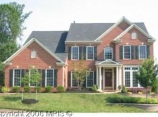 6274 Redwinged Blackbird Dr, Warrenton, VA 20187