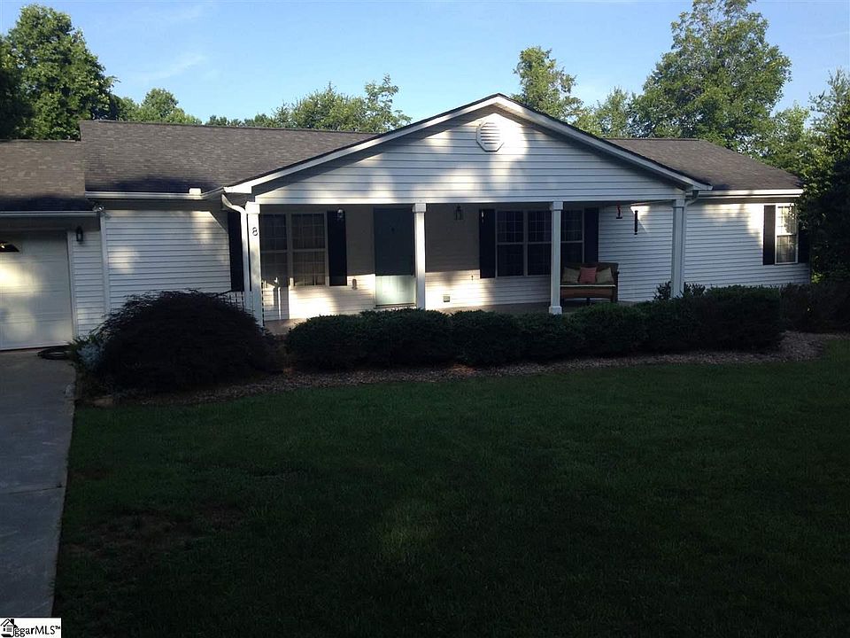 2nd image of 8 Watson Rd