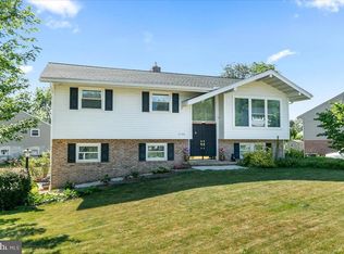 2138 Brockton Rd, Lancaster, PA 17601