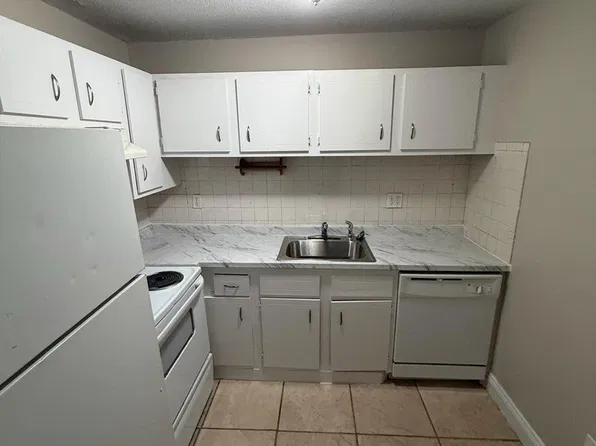 9 Weld St, Framingham, MA