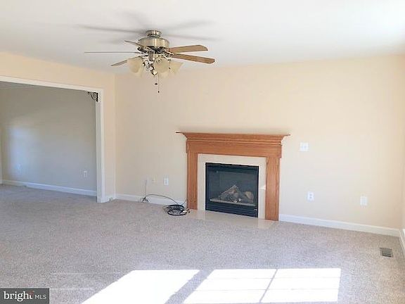 3rd image of 38791 Hidden Pond Ct
