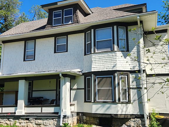 2nd image of 2637 Campbell St