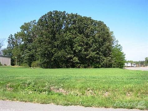 2nd image of 303 Commerce Park Dr