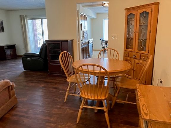 4th image of 7010 Heritage Cir #7-1C