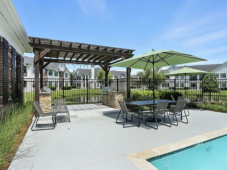 Mansions at Ivy Lake — Photo 20