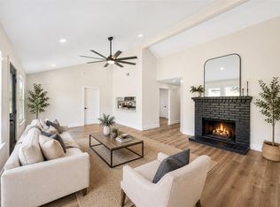 3807 Teakwood Dr, La Porte, TX 77571