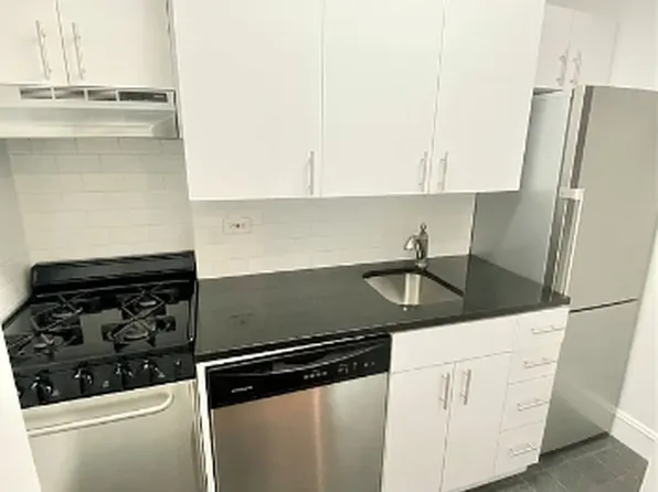 442 West 57th Street image 1 of 4