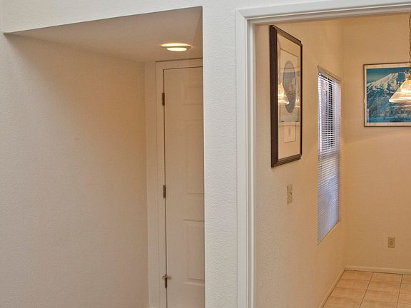 5th image of 8598 E Pembrook Dr