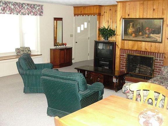 Living Room with Fireplace
