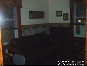 3rd image of 2730 Washington Ave