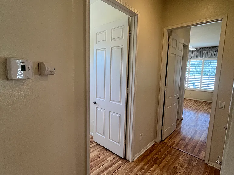 525 Brooklawn Dr — Photo 18