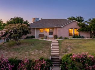 401 Hillside Dr, Aledo, TX 76008