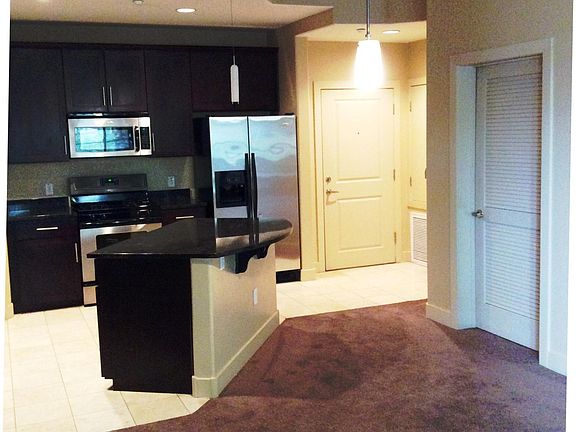 4th image of 945 E PLAYA DEL NORTE Drive #2016
