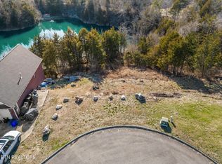 7833 Lake Mountain Ln, Knoxville, TN 37938