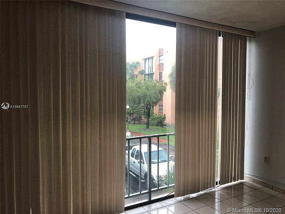 4th image of 9440 W Flagler St APT 206