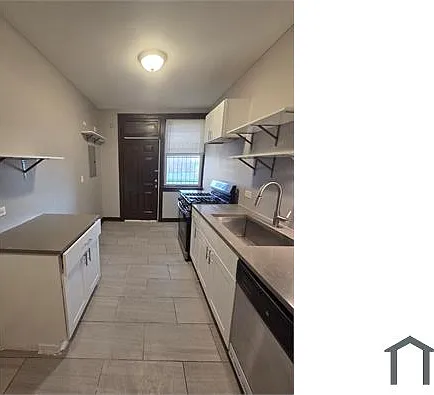 3 bed, $2,249 — Photo 3